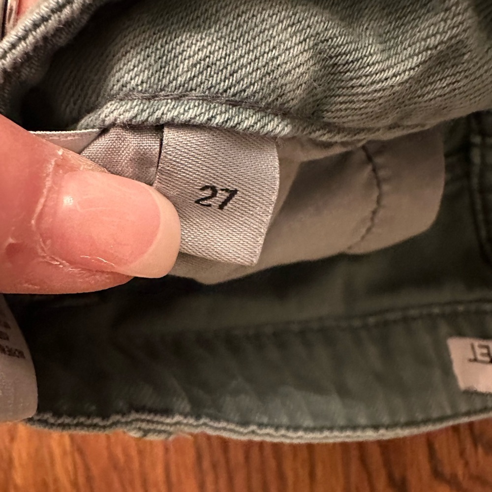 Women's Distressed Olive Jeans - Picture 4 of 5